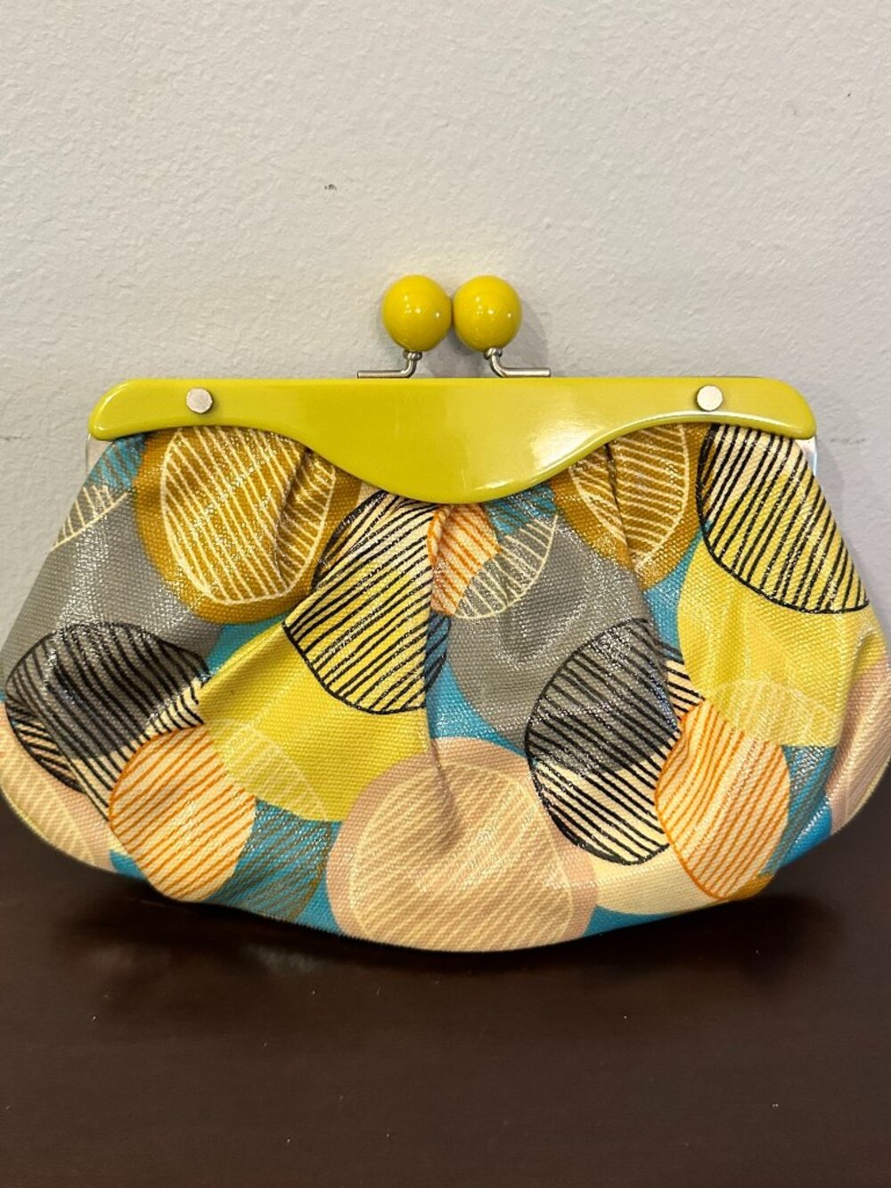 Fossil Key-Per Clutch Kiss Lock Frame Canvas Coated Clutch